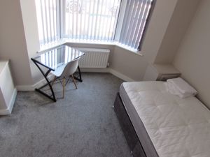 Photo 6- click for photo gallery